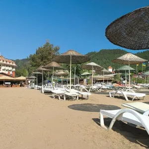 Hotel Fortuna Beach
