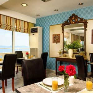 Pontikonisi Hotel
