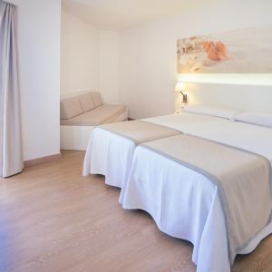 Hotel THB Maria Isabel