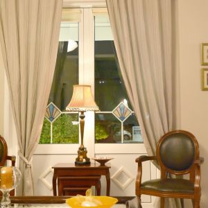 Ioni Hotel