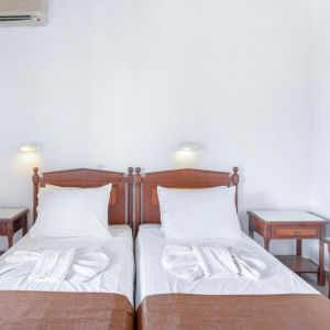 Hotel Lord Complex