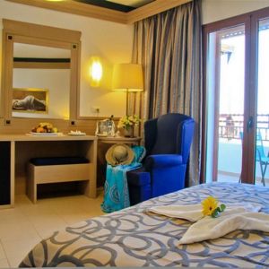 Nana Golden Beach Hotel