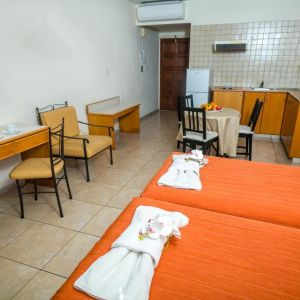 Crystallo Apartments
