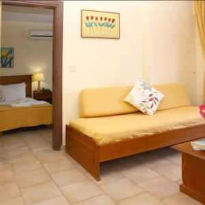 Alexander House (Agia Pelagia)