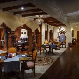 Movenpick Hotel and Apartments Bur Dubai