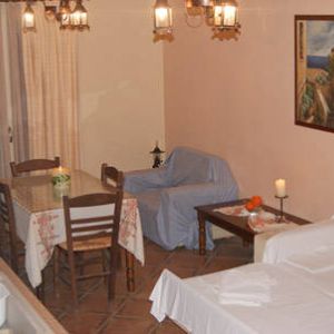 Liocharis Apartments