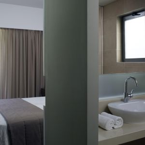 Angela Downtown Hotel