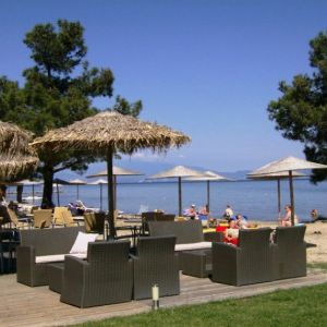 Hotel Rachoni Bay Resort