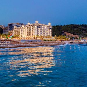 ARIA RESORT and SPA HOTEL