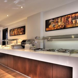 Livadhiotis City Hotel