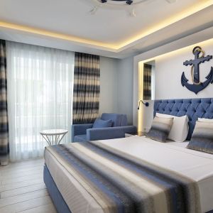 OTIUM FAMILY CLUB MARINE BEACH