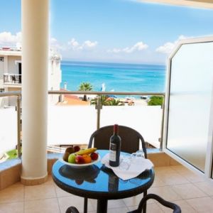 Hotel Hanioti GrandOtel