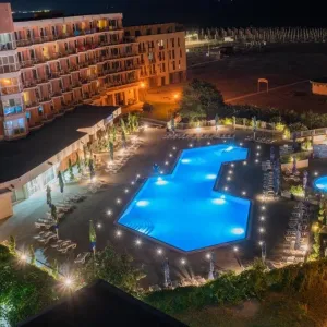 Hotel Comandor