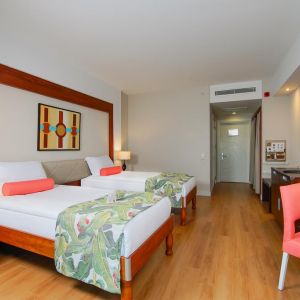 Hotel Baia Lara