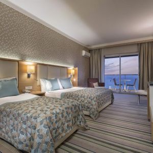 Hotel Royal Garden Beach