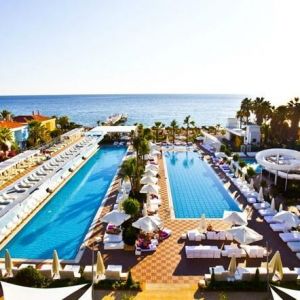 Hotel Q Premium Resort