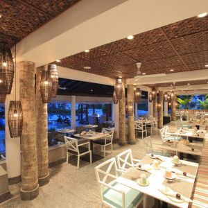 Hotel Vivanta by Taj Bentota