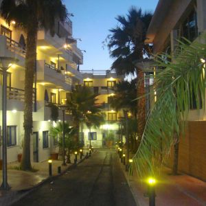 Kassavetis Studios and Apartments