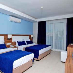 Kleopatra Ramira Hotel