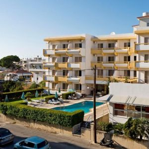 Hotel Trianta Apartments