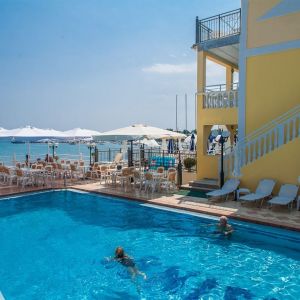 Hotel Denise Beach