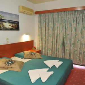 Heleni Beach Hotel