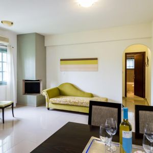 Angela Studios And Apartments Sissi