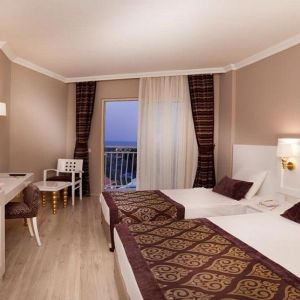 Serenis Hotel ( EX SIDE AQUA BEACH)