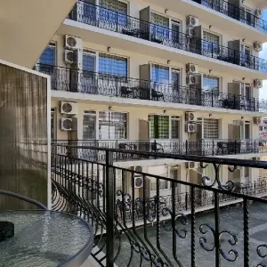 Hotel Impact G