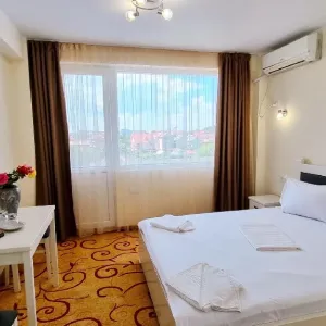 Hotel Impact G