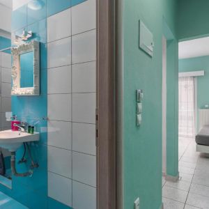 Ouzas Luxury Hotel
