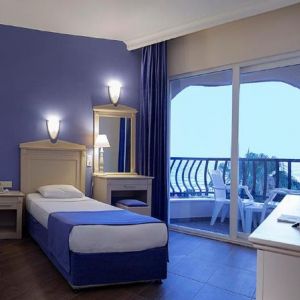 Hotel Club Turtas Beach