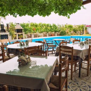Hotel Roxani
