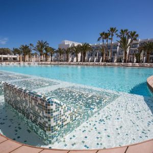 Hotel Grand Palladium White Island Resort and Spa