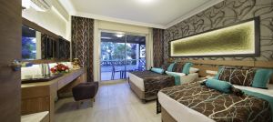 Saphir Hotel and Villas