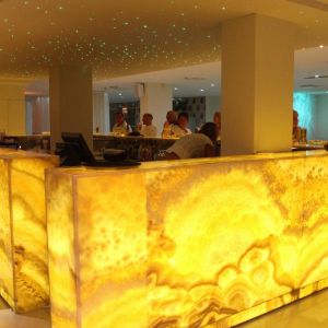 Hotel Vrissiana Beach
