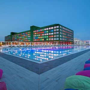 Hotel Royal Adam and Eve