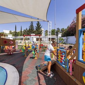 Hotel Karmir Resort and Spa