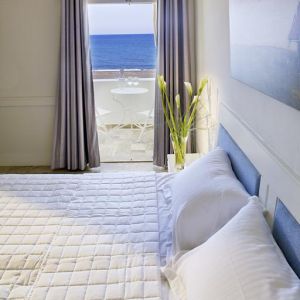 Hotel Anemos