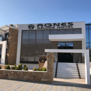 Hotel Agnes Deluxe