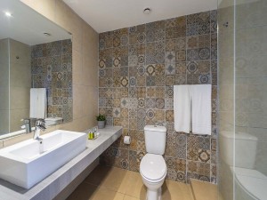 Tofinis Hotel