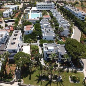 Kyknos Beach Hotel and Bungalows