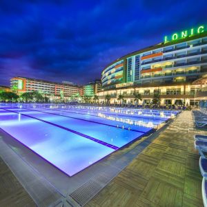 Lonicera Resort and Spa Hotel