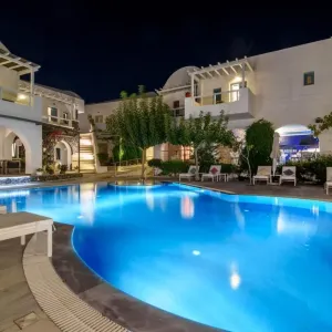 La Mer Deluxe Hotel and Spa