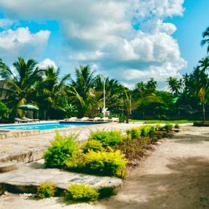 Mambo Ocean Resort