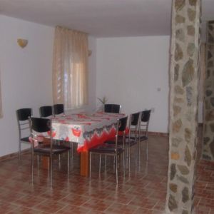 Pensiunea La Casa Alba