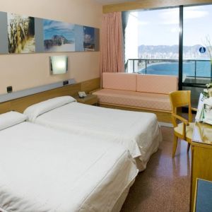 Hotel Gran Bali sau similar