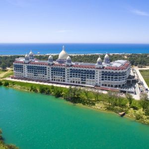 Diamond Premium Hotel and Spa