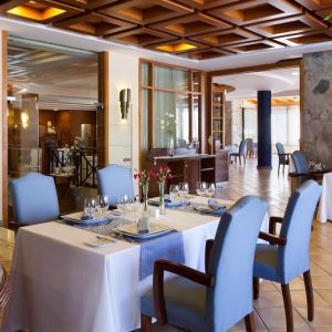 Hotel GF Gran Costa Adeje