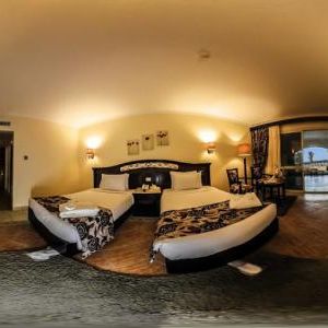 Royal Regency Club